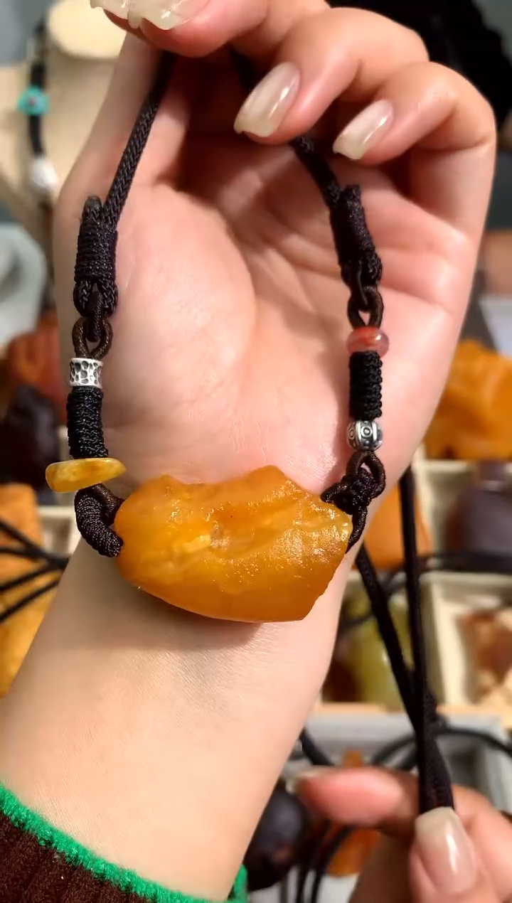 【闪购商品】蜜蜡裸石未镶嵌似玉