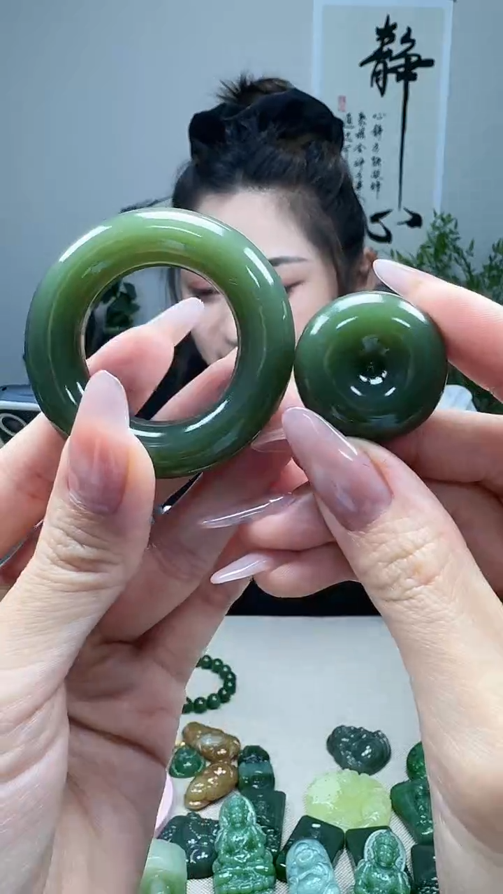 未镶嵌和田玉挂件1