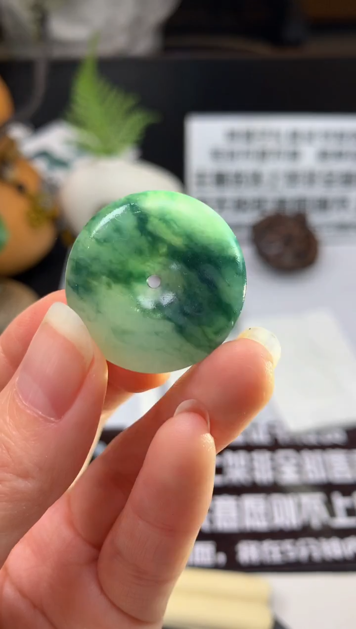 未镶嵌定制翡翠飞*---116670