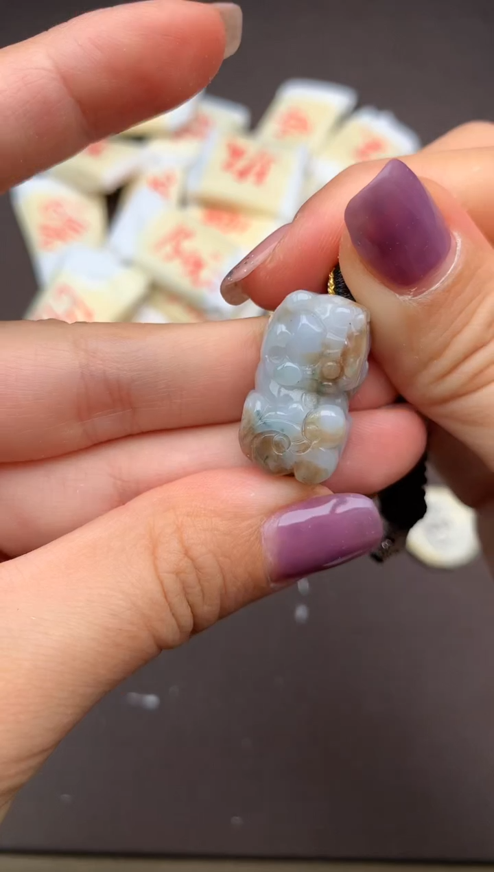 翡翠挂件未镶嵌 一福利