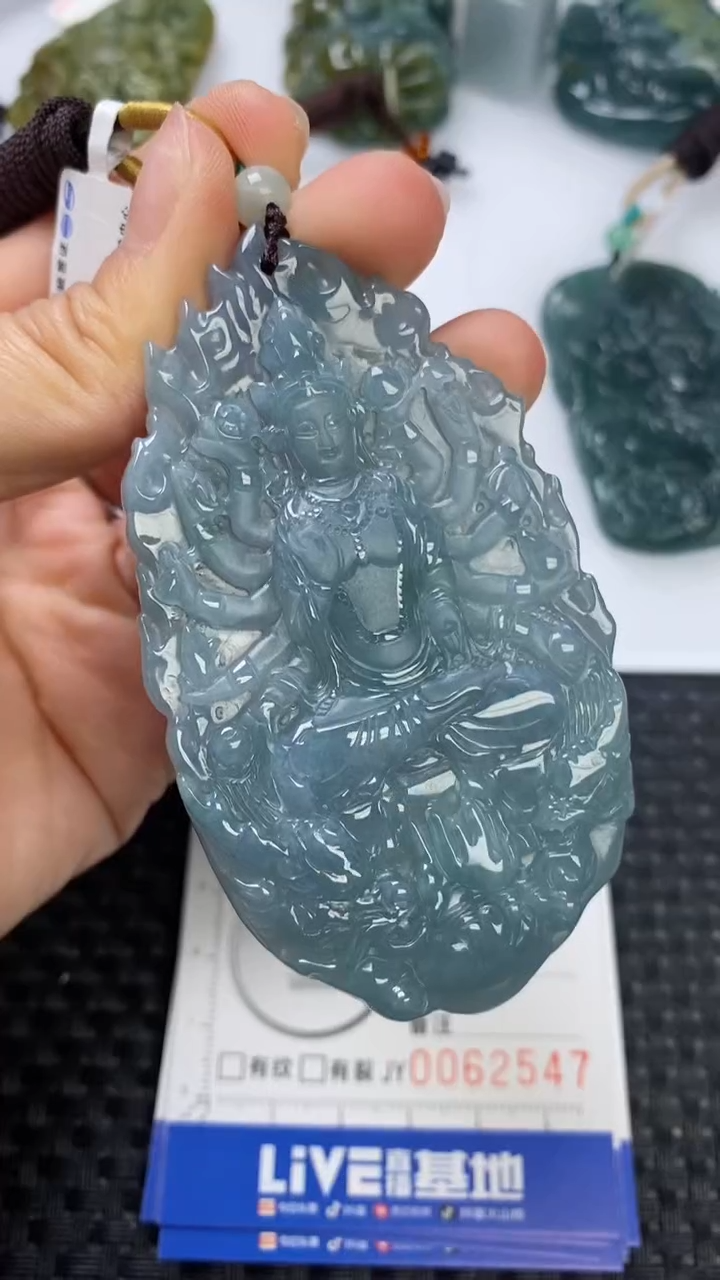 【闪购商品】翡翠颈饰未镶嵌111111111111111111