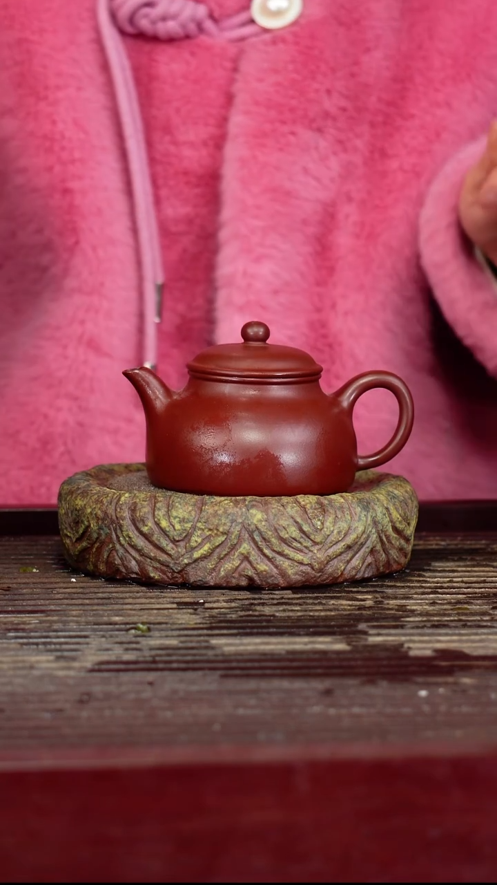 宜兴原矿紫砂壶茶壶宜兴原矿紫砂壶茶壶150C