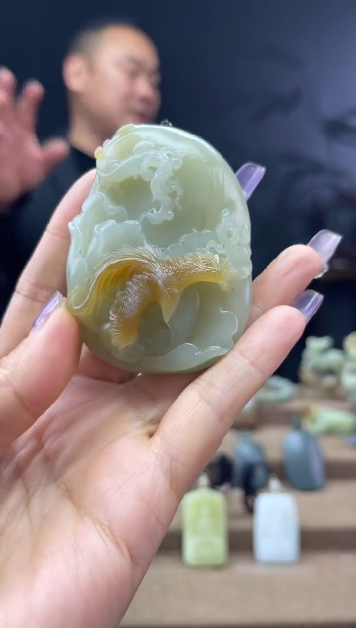 颈饰未镶嵌和田玉1