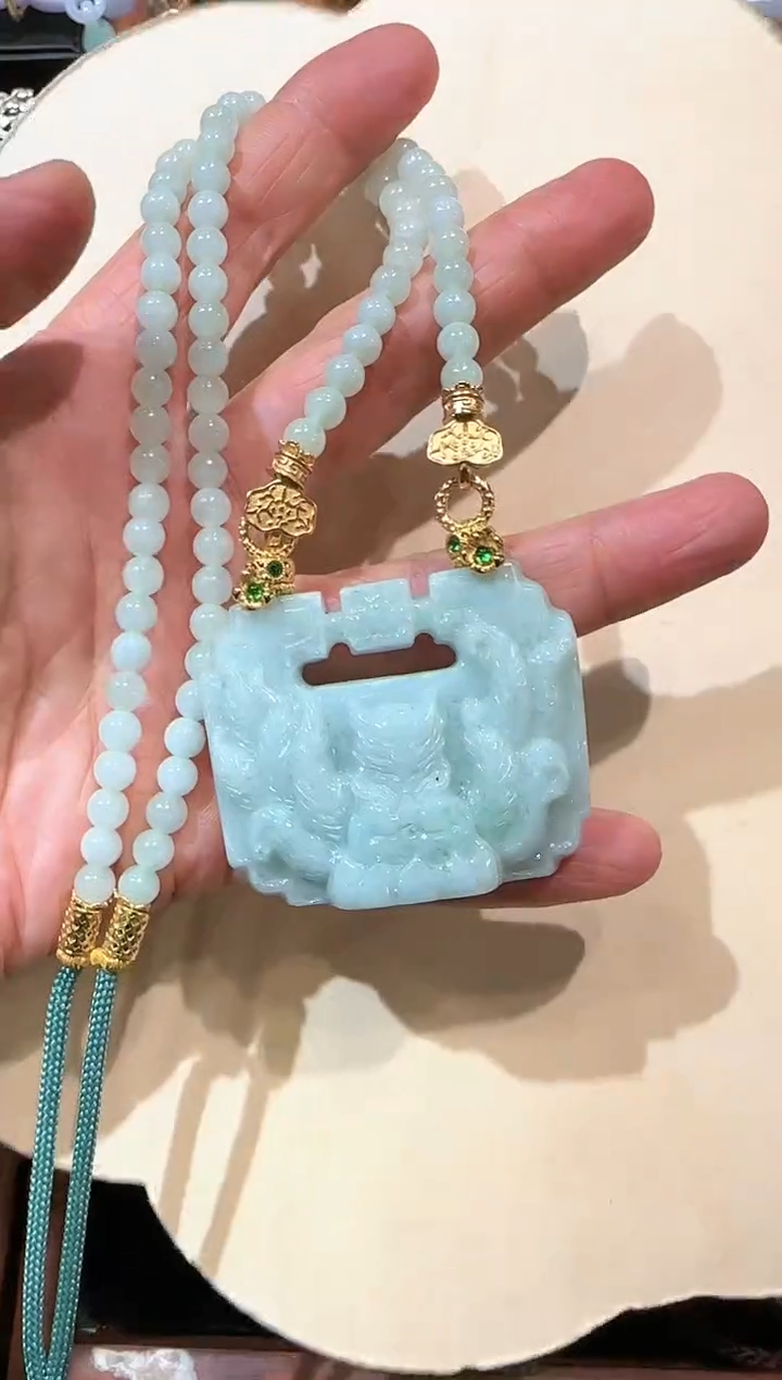 【闪购商品】翡翠颈饰未镶嵌国风