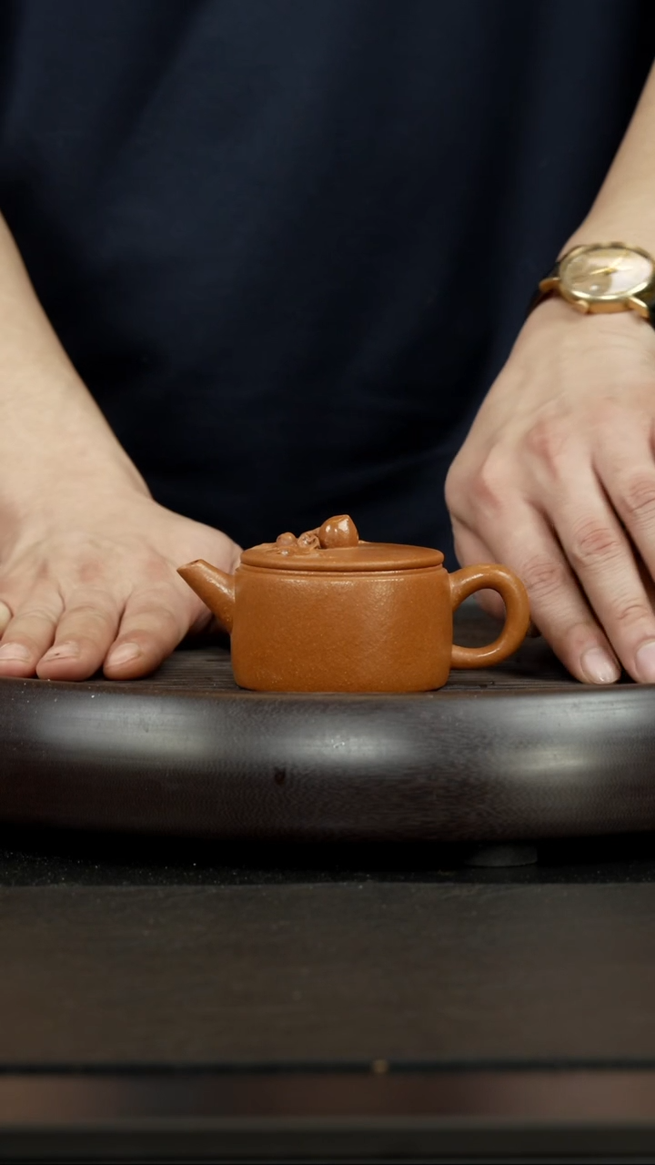 【闪购商品】紫砂茶杯桃钮 汉瓦 紫砂壶