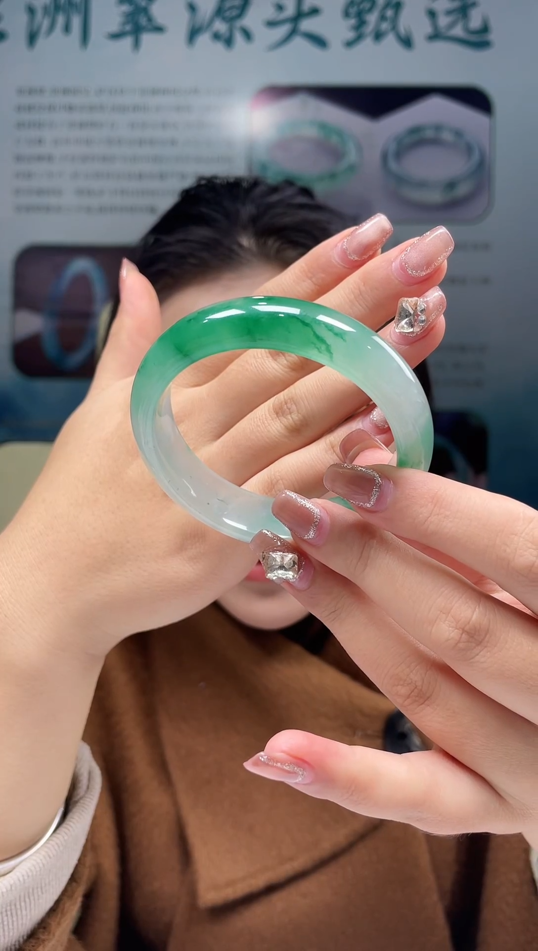 【闪购商品】石英质玉手镯未镶嵌非洲翠手镯多样性发货