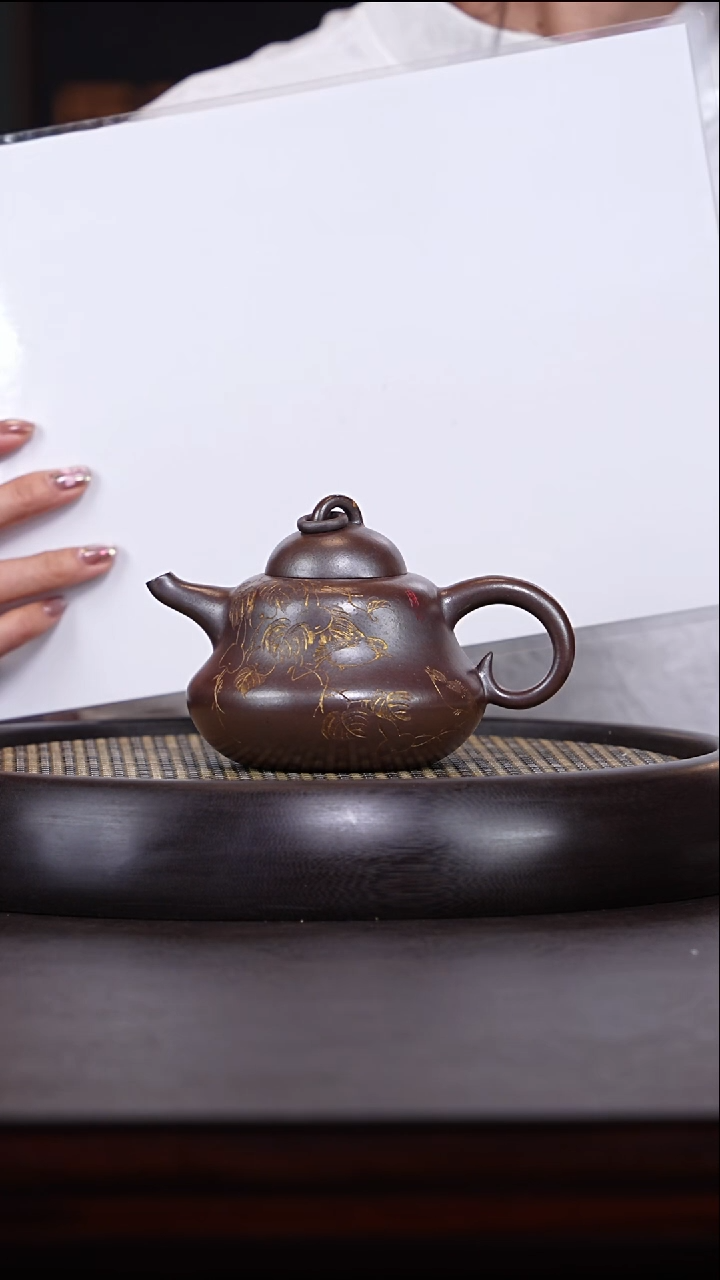 【闪购商品】紫砂茶壶陈晔4-51 天青泥柴烧葫芦300c