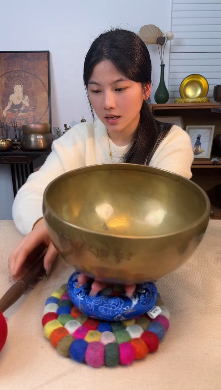 【闪购商品】卡萨颂钵 22 F 111111