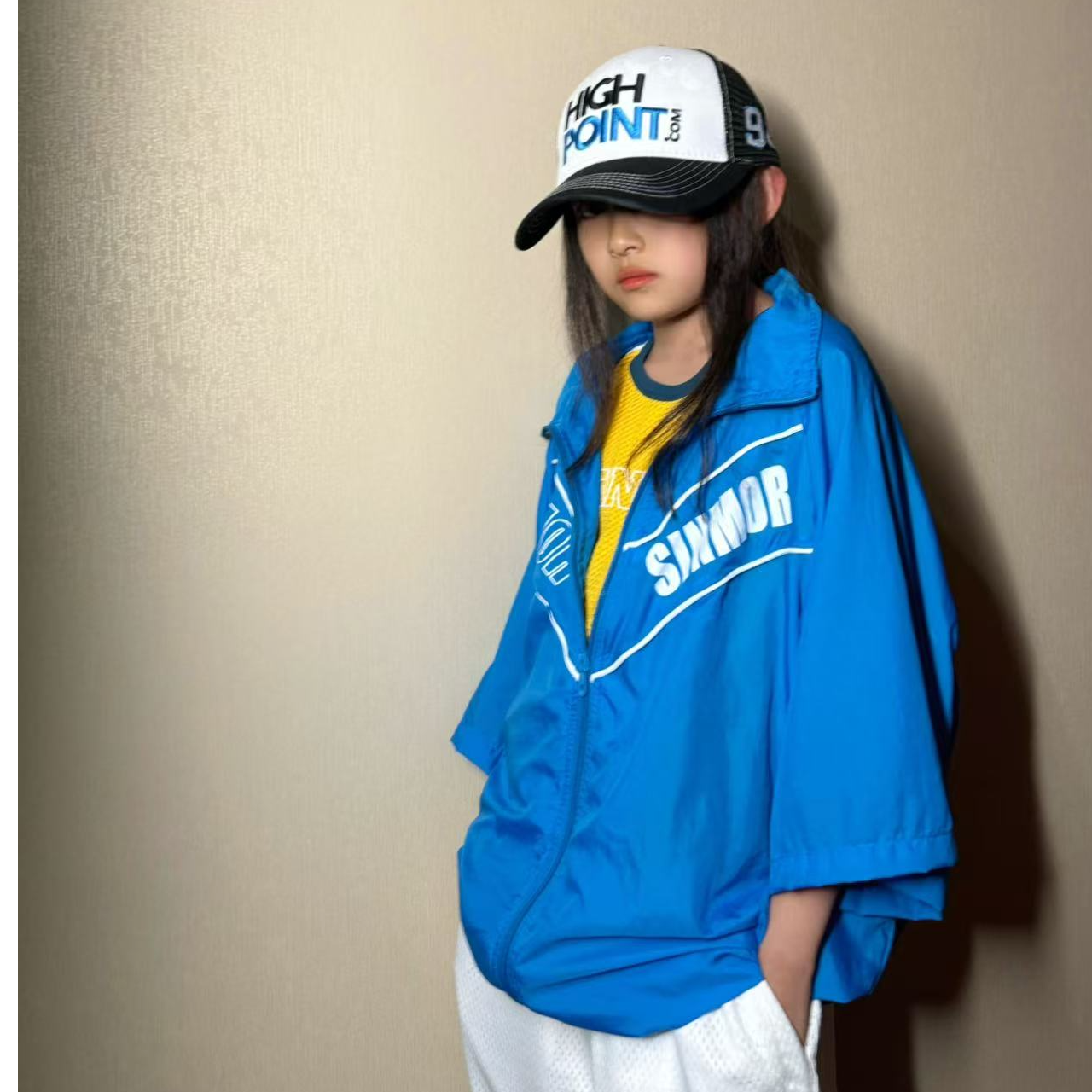 SINMOR薄款短袖外套拉链复古设计