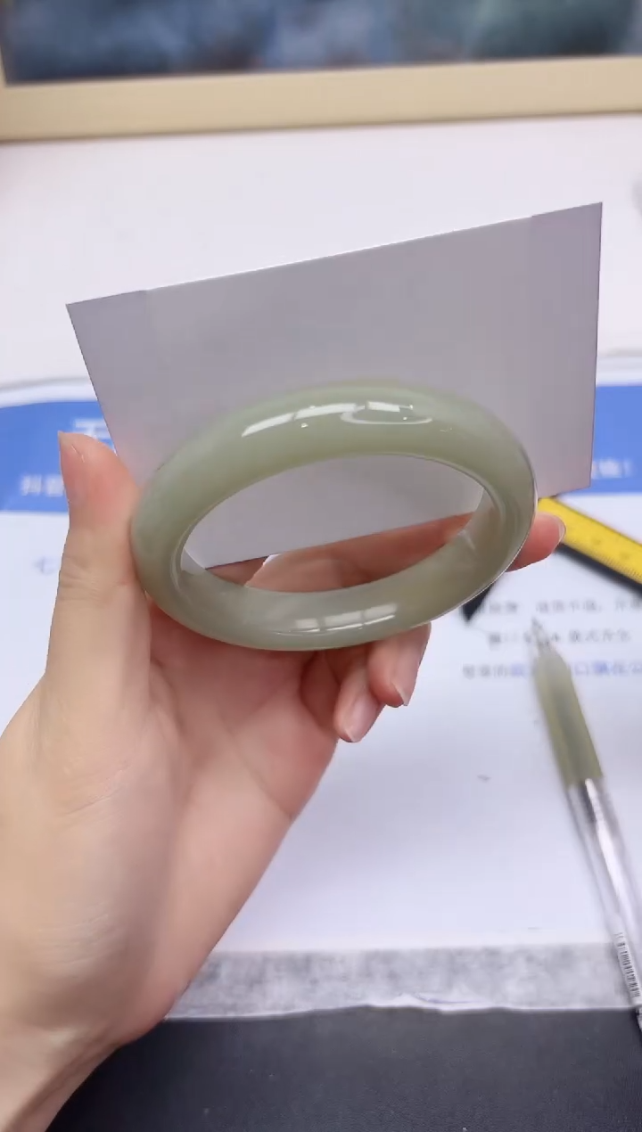 石英质玉手镯未镶嵌168-58.8