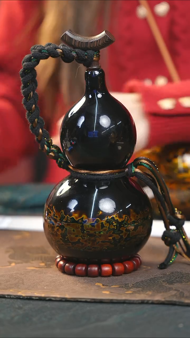 【闪购商品】WM489漆艺酒葫芦不包手串及旋转底座