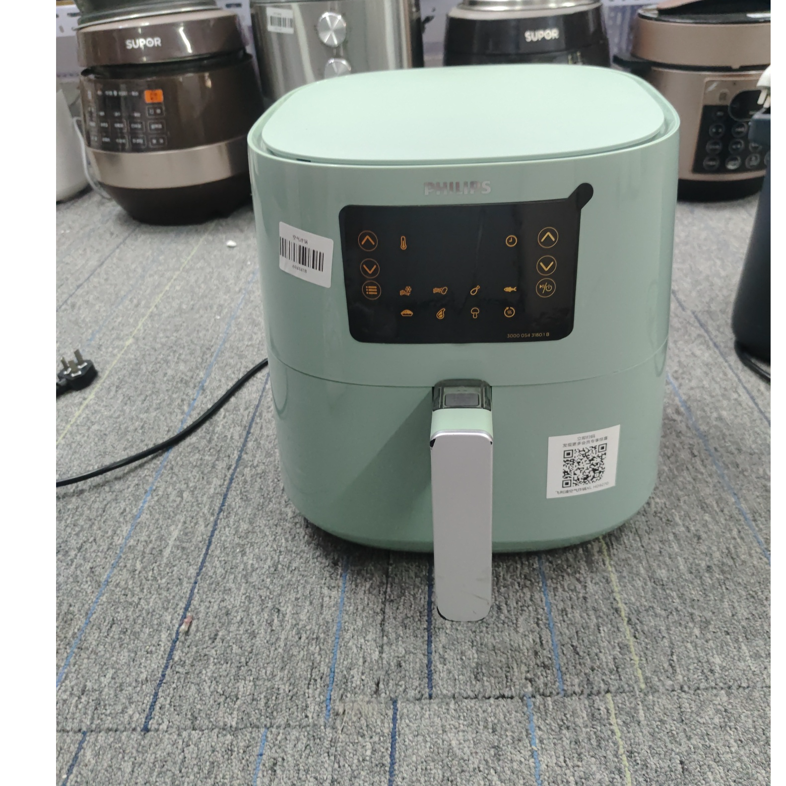 9新 Philips/飞利浦 【二手】中央仓空气炸锅轻微划痕功能完好