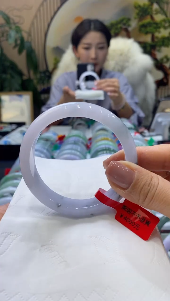 【闪购商品】翡翠手镯未镶嵌99901867
