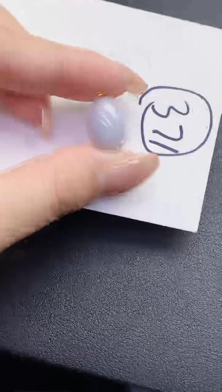 翡翠18K金镶嵌颈饰00000000000