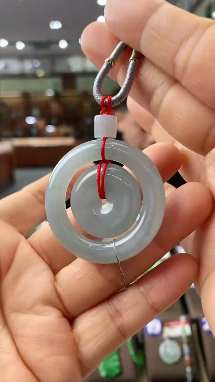 【闪购商品】翡翠颈饰未镶嵌子母扣