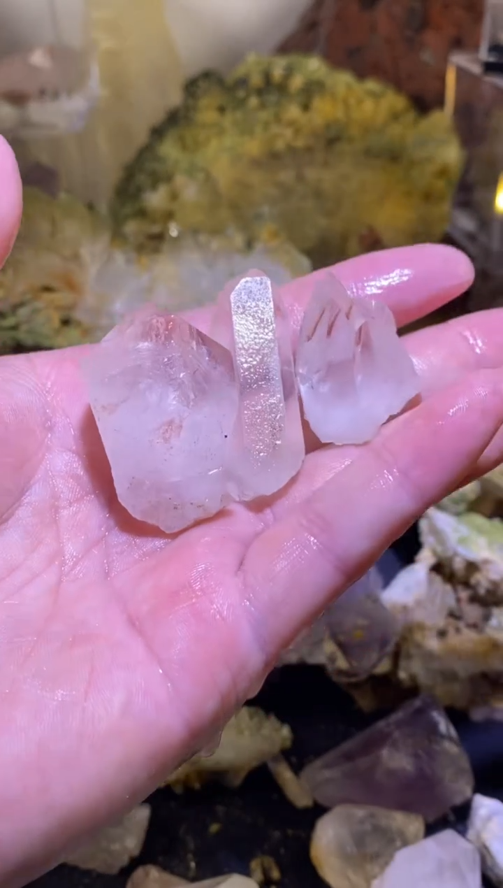 未镶嵌珠宝半成品水晶75号四川超七花园水晶