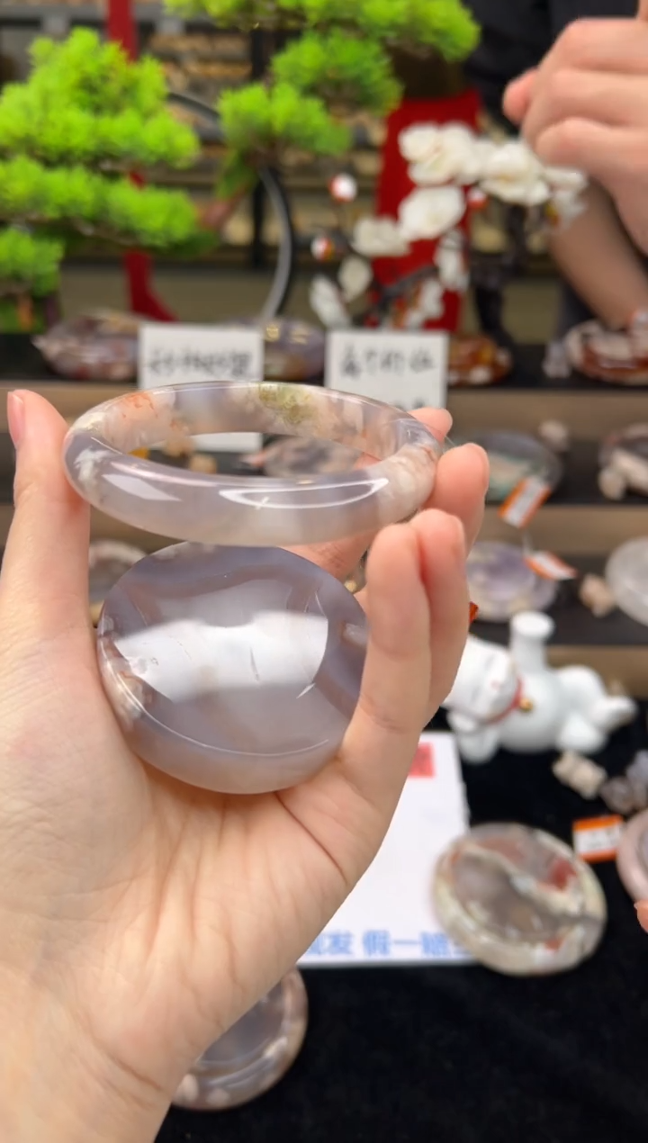 【闪购商品】石英质玉手镯未镶嵌60圈口（赠送镯心）62727