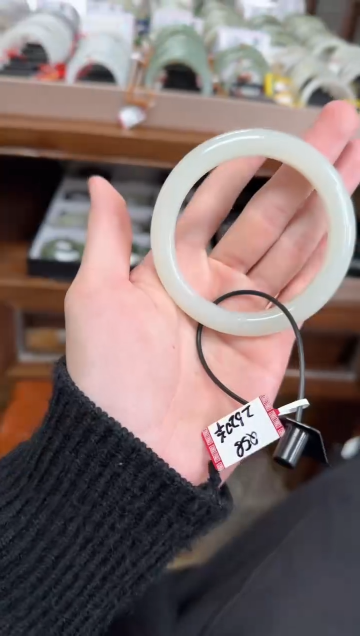 未镶嵌手镯和田玉58