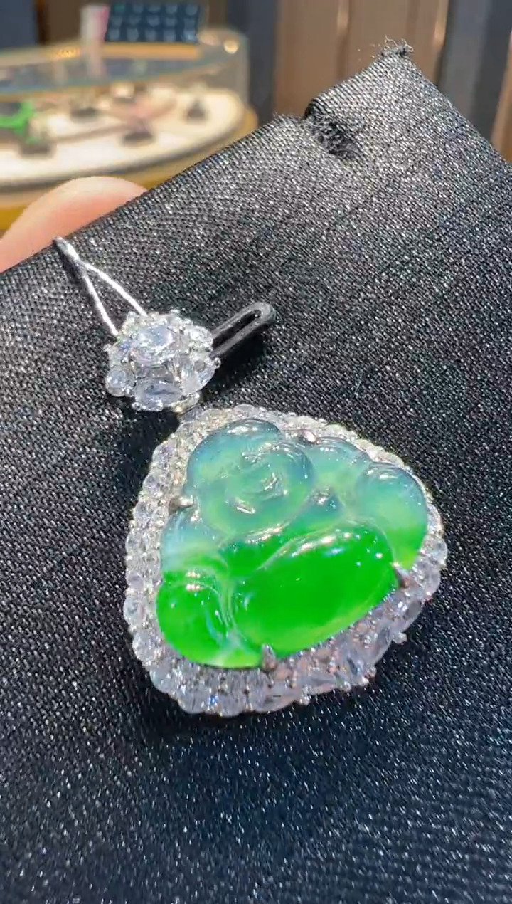 【闪购商品】翡翠吊坠(不含链)银S925镶嵌