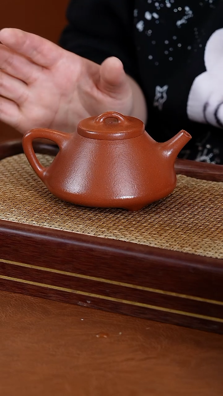 【闪购商品】紫砂茶壶孙萍红降坡子冶石瓢壶200cc