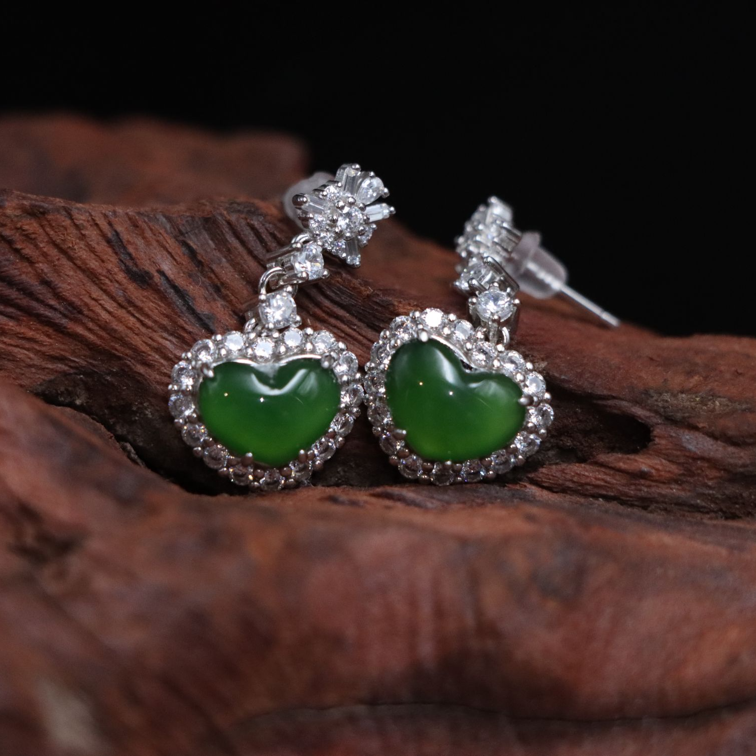 【西西珠宝】天然和田玉碧玉爱心耳坠s925银镶