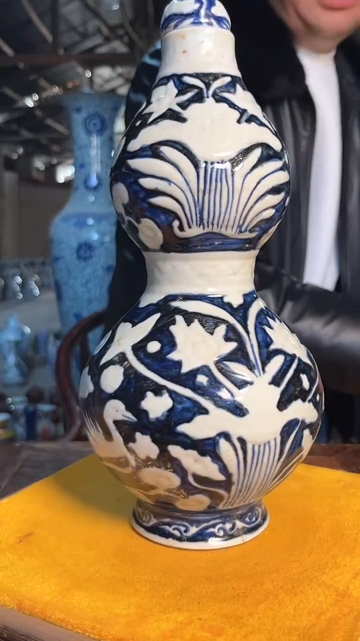 【闪购商品】瓷片29F现代工艺品一个