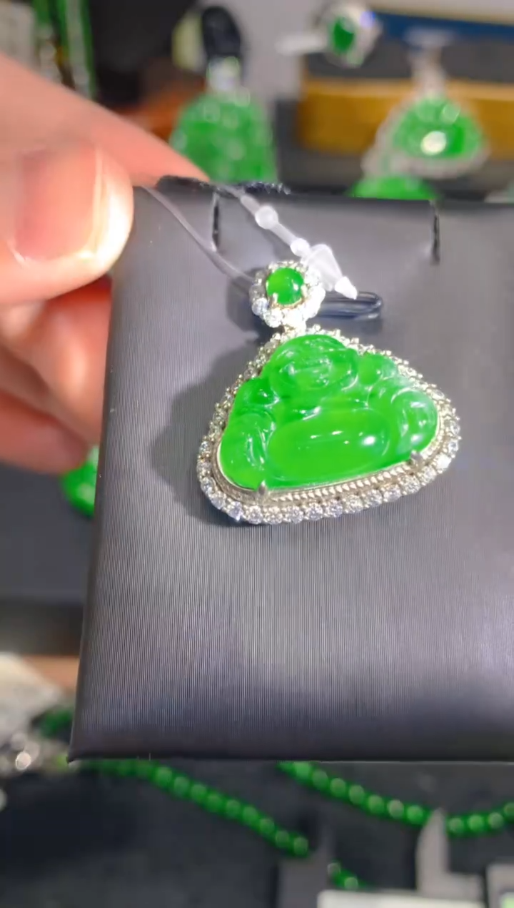 【闪购商品】翡翠颈饰银S925镶嵌76一季