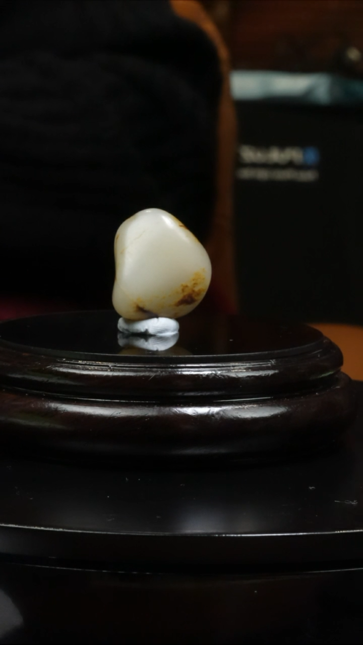 【闪购商品】和田玉吊坠(不含链)未镶嵌13.5g和田玉原石