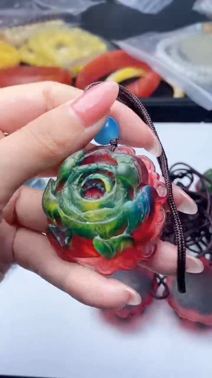 未镶嵌颈饰蜜蜡70    花花套装