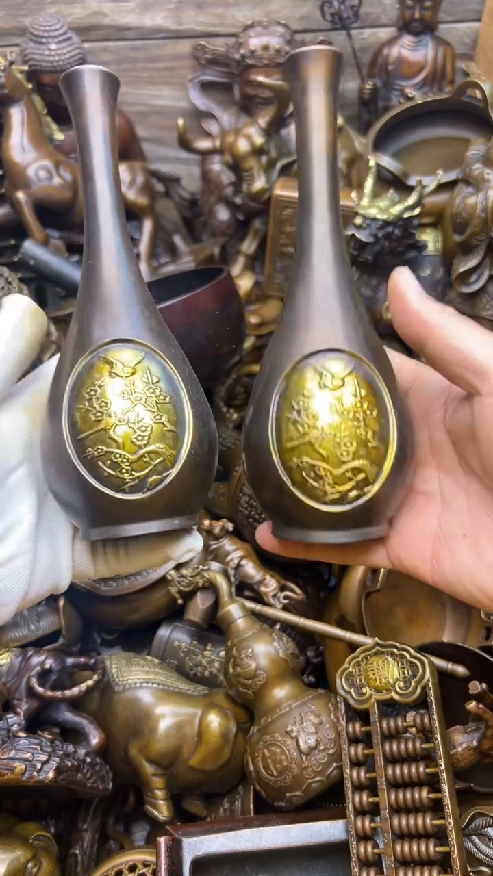 精美铜器，点击下单