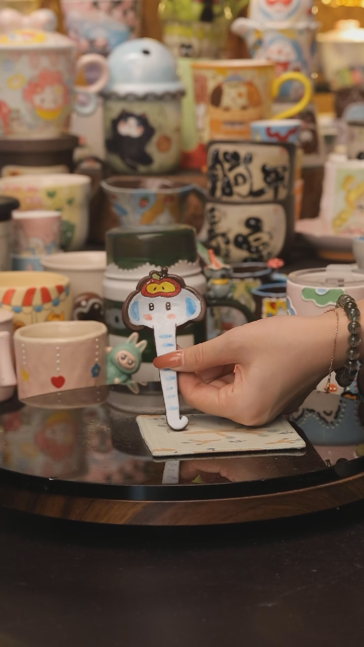 景德镇釉下彩绘设计师款式陶瓷