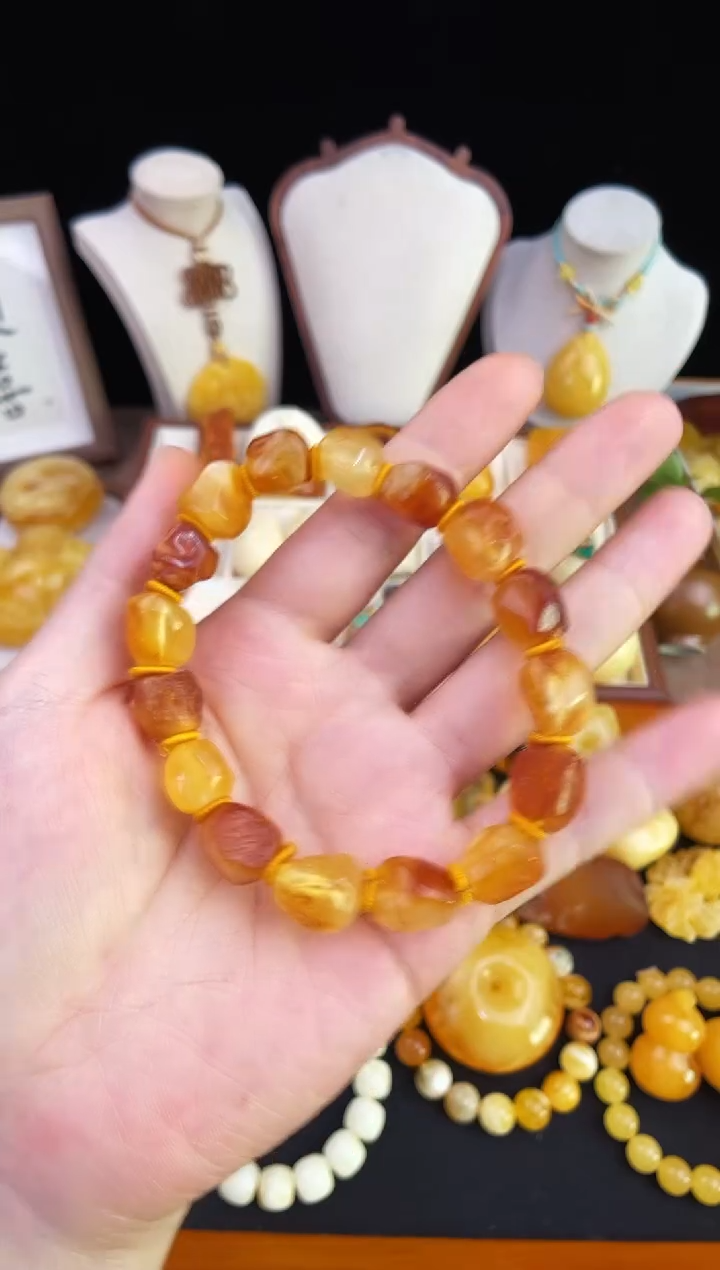 琥珀未镶嵌珠宝奇石柒月