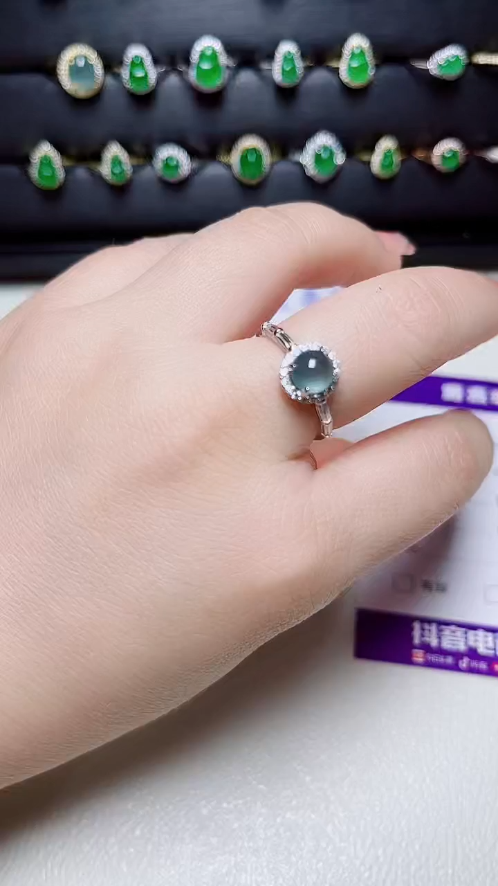 翡翠戒指银S925镶嵌天然翡翠银镶嵌