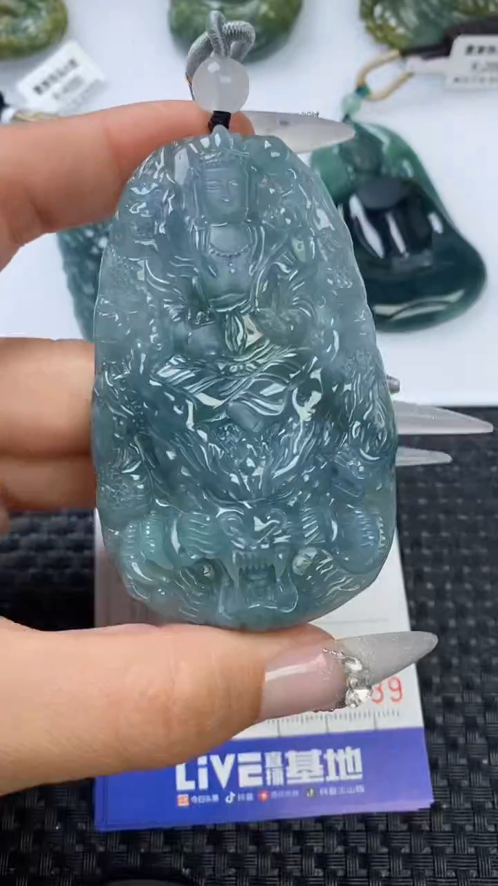 【闪购商品】翡翠颈饰未镶嵌1111111111111111