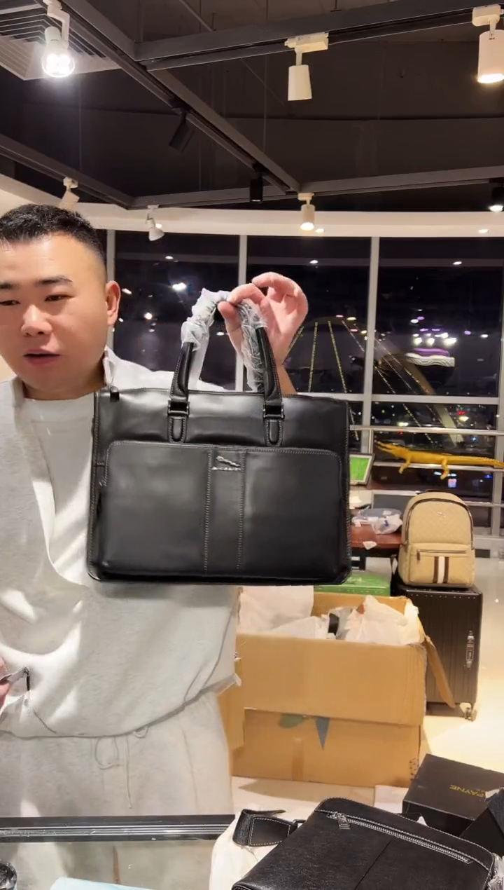 头层牛皮品牌男包清货中（不要卡单，理性消费）860