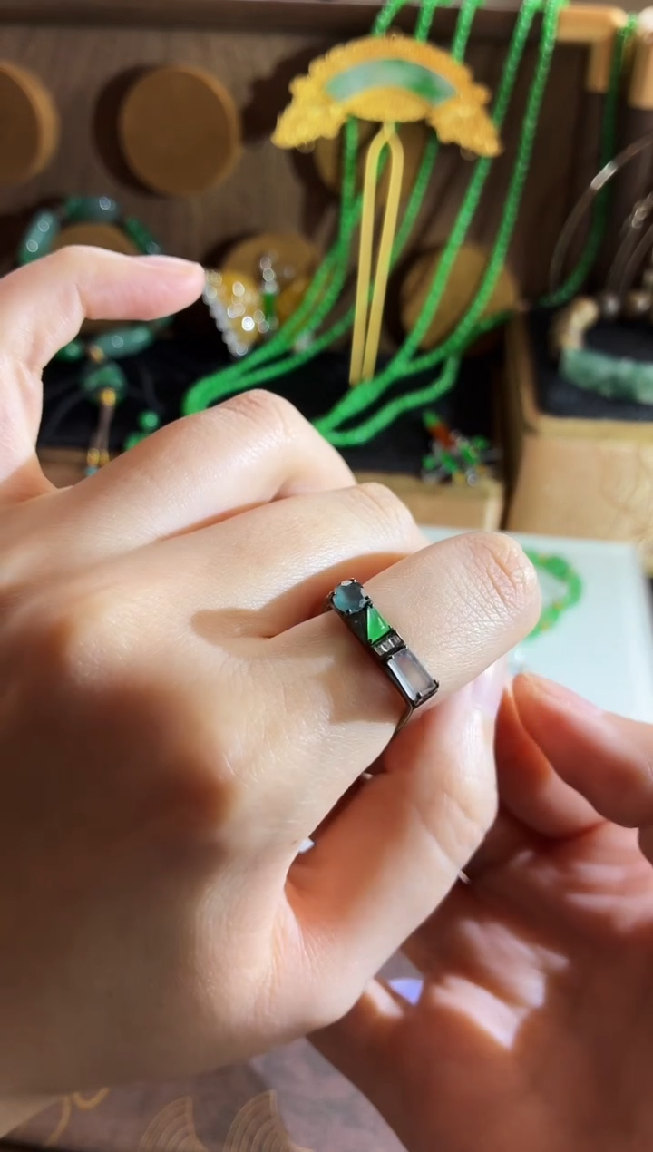 银S925镶嵌戒指翡翠手饰