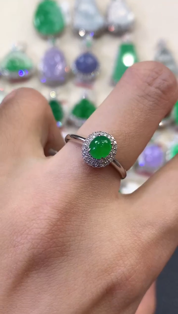 【闪购商品】翡翠戒指18K金镶嵌b132