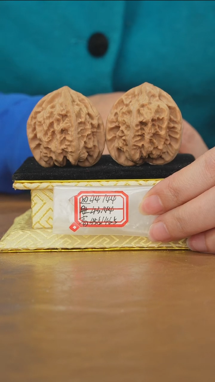 把件文玩核桃马蹄