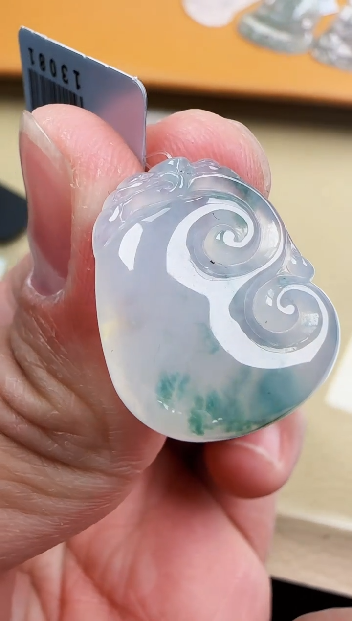 【闪购商品】翡翠颈饰未镶嵌缅甸天然翡翠