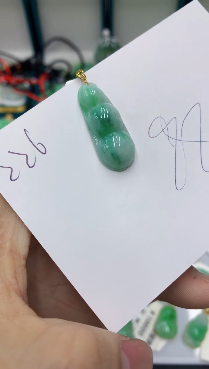 【闪购商品】翡翠颈饰18K金镶嵌1111111111