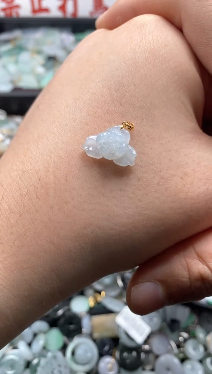 【闪购商品】翡翠颈饰未镶嵌哥哥