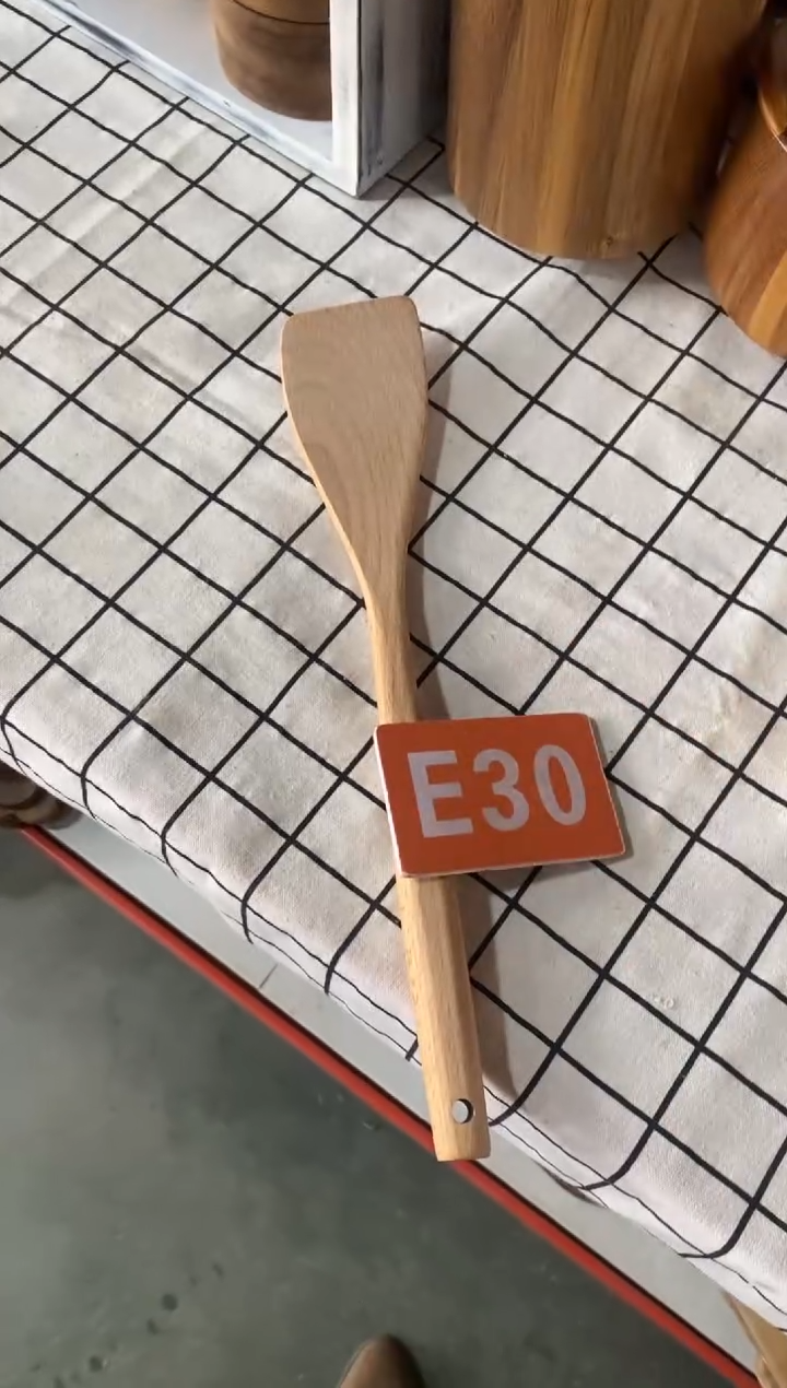 木闪购2025/12/5 E30