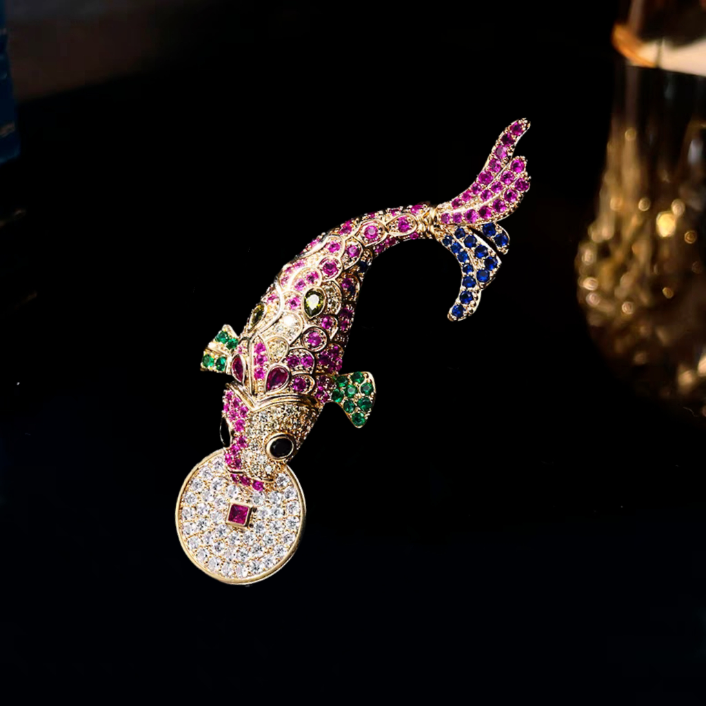 铜合成锆石胸针 国风幸运锦鲤高档胸花气质太精致鱼胸针外套配饰