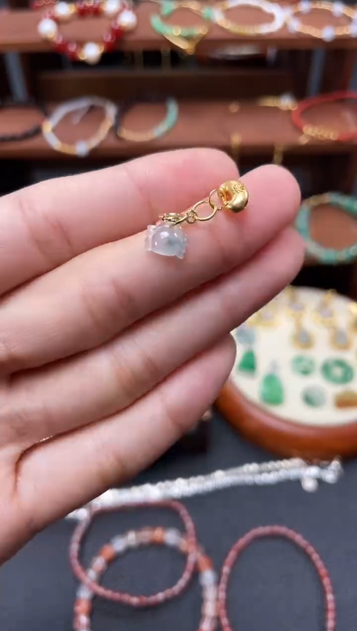 【闪购商品】翡翠吊坠(不含链)银S925镶嵌一个  JK633