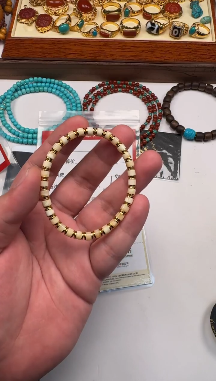 裸石蜜蜡未镶嵌每****~手串手串