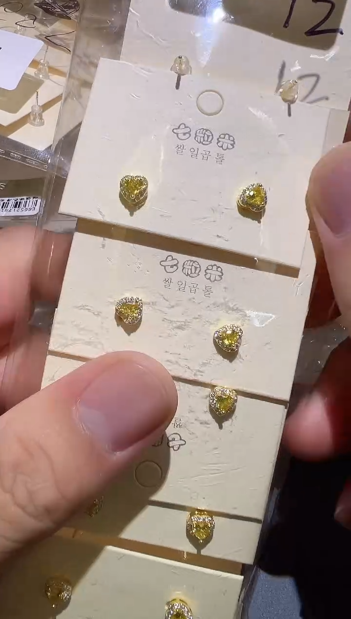 纯铜925银合成立方氧化锆F152