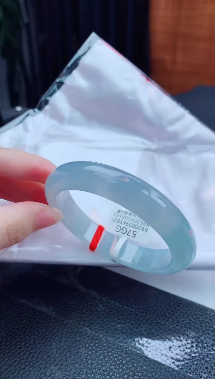 翡翠手镯未镶嵌缅甸天然翡翠A货手镯