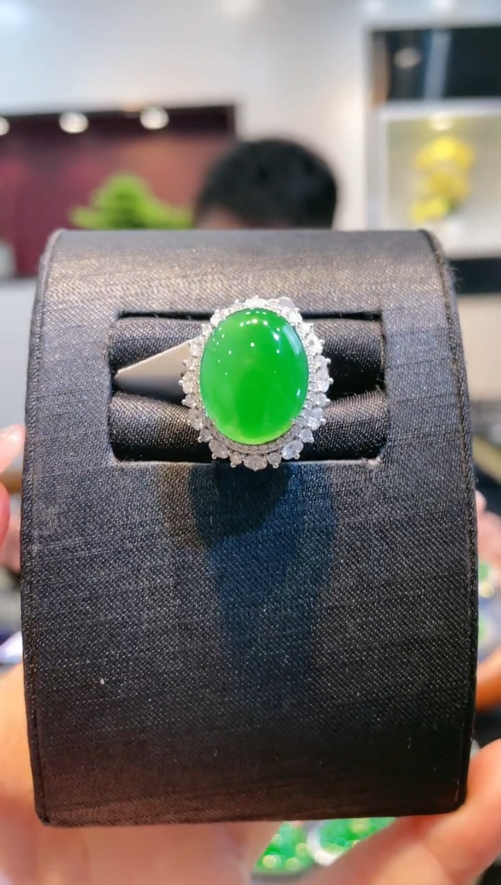 【闪购商品】翡翠颈饰18K金镶嵌A49天然A货翡翠两用款戒指