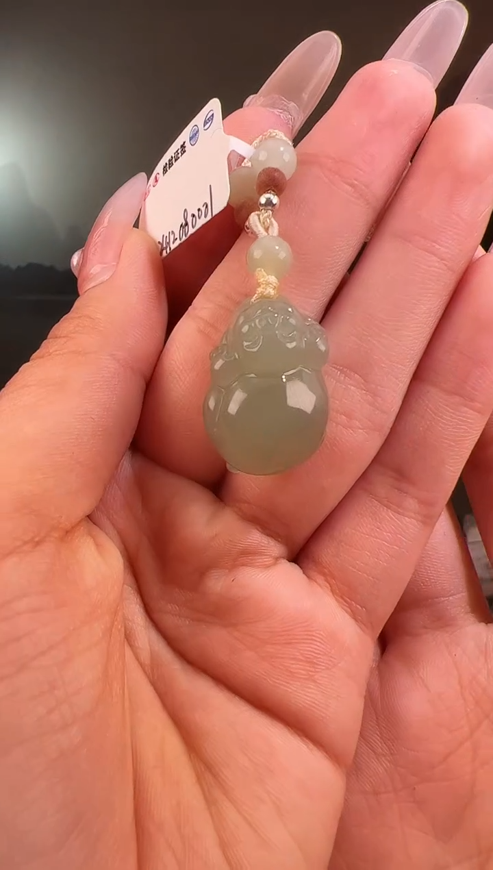 【闪购商品】和田玉颈饰未镶嵌随型猪 无