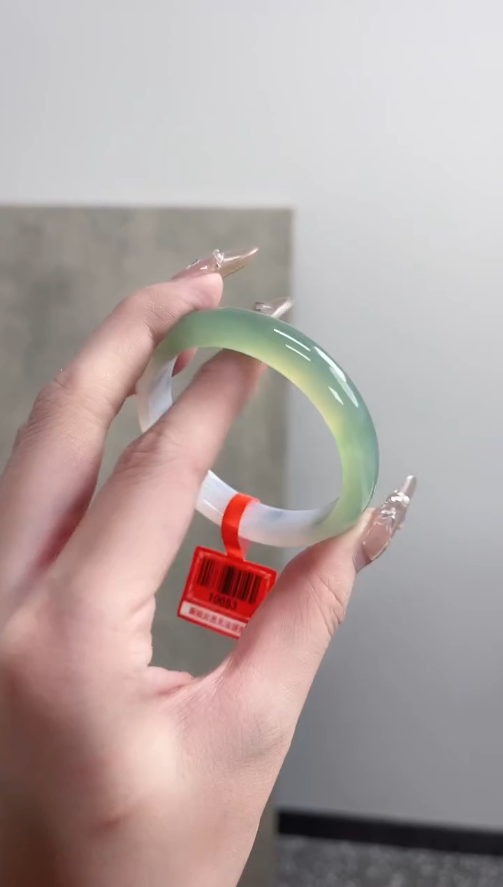 【闪购商品】玛瑙/玉髓手镯未镶嵌51圈 需要包容